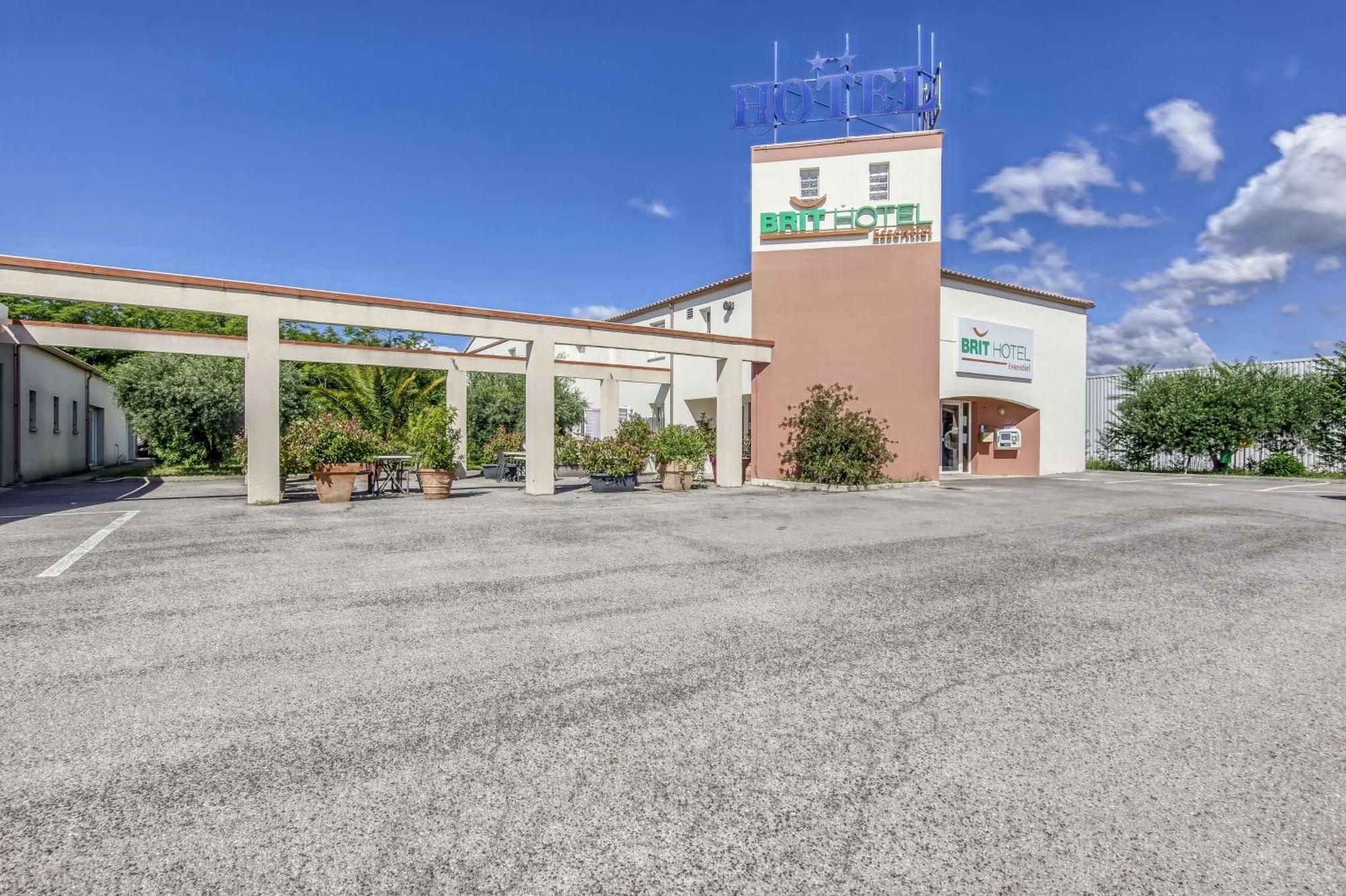 Brit Hotel Clermont-lʼHérault Eksteriør billede